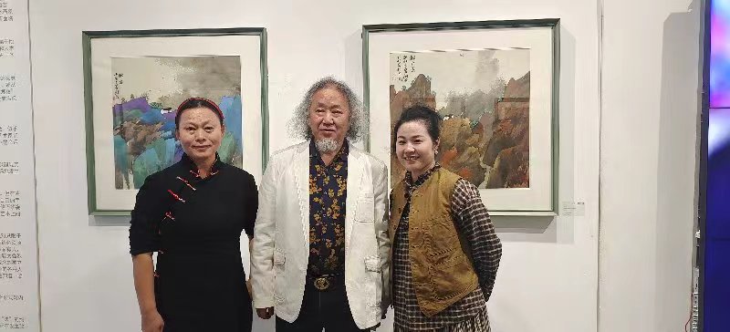 远山的呼唤_武剑飞现代重彩作品展开幕